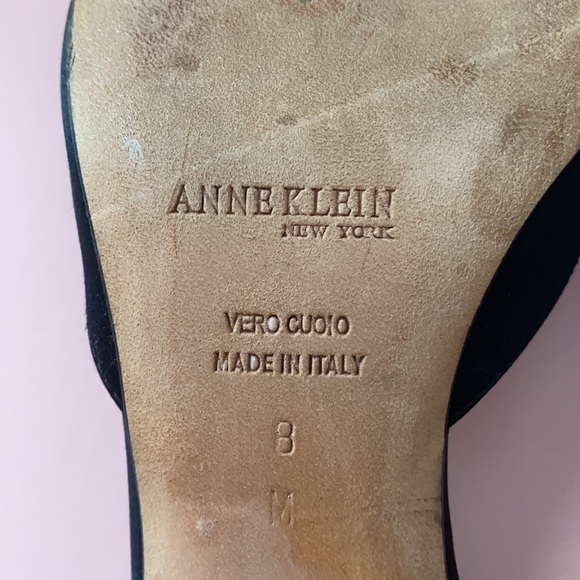 🎉🎉HP🎉🎉Vintage Anne Klein black sling back kitten heel pumps Size 8M - Picture 8 of 9